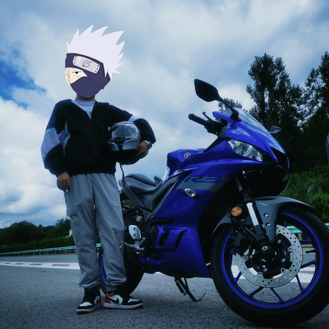 B为年轻边 B为年轻边