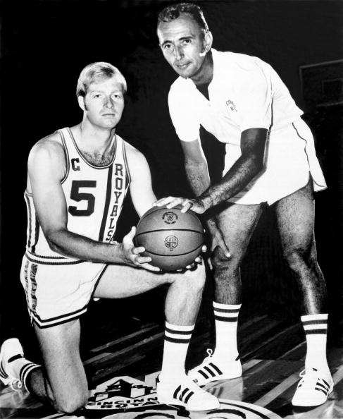 为二点包抄 为二点包抄