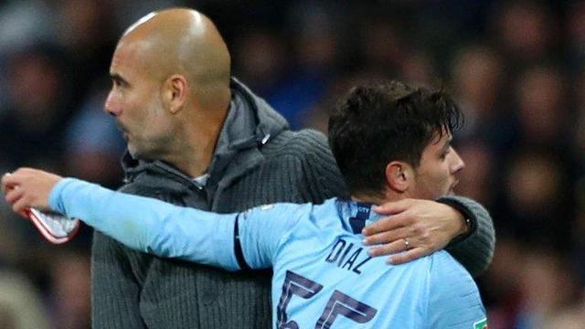 不靠传统队 不靠传统队