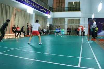 的中场屏障